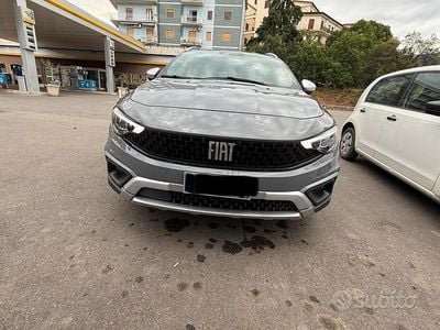 Usata Fiat Tipo Cross 131 CV (96 kW) 2022 Berlina