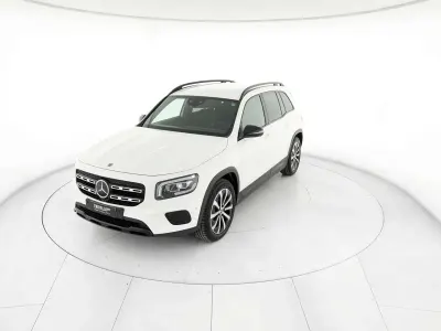 Usata Mercedes GLB200 150 CV (110 kW) 2020 Bianco SUV