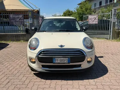 Usata Mini One D 95 CV (69 kW) 2016 Bianco Utilitaria