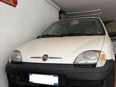 Usata Fiat 600 54 CV (39 kW) 2008 Utilitaria