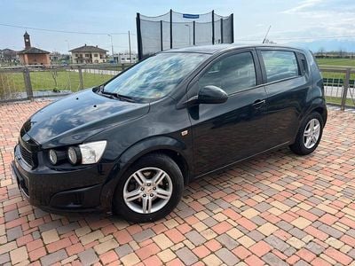 Usata Chevrolet Aveo 90 CV (66 kW) 2012 Nero Utilitaria