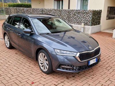 usata Skoda Octavia Wagon 2.0 tdi Executive 150cv dsg