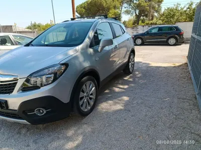 Usata Opel Mokka Cosmo 131 CV (96 kW) 2015 Argento SUV