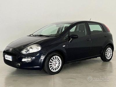 Blu Usata 2016 Fiat Punto Lounge Berlina | 7200 € (Buon prezzo)