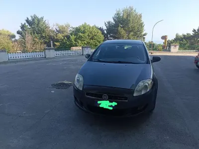 Usata Fiat Bravo Emotion 120 CV (88 kW) 2009 Utilitaria