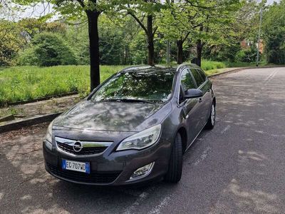 usata Opel Astra Sports Tourer 1.4 t Elective 140cv
