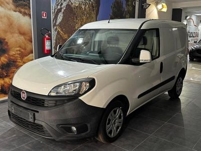 Usata Fiat Doblò Lounge 95 CV (69 kW) 2019 Bianco Monovolume