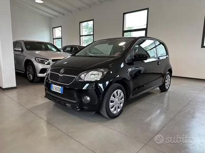 Usata Skoda Citigo G-TEC Elegance 68 CV (50 kW) 2015 Nero Utilitaria