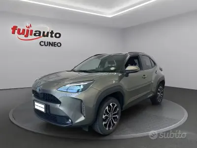 Usata Toyota Yaris Cross Trend 116 CV (85 kW) 2023 Rosso SUV