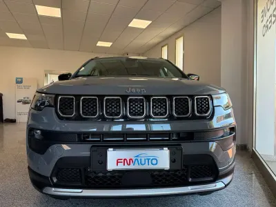 Usata Jeep Compass 131 CV (96 kW) 2021 Grigio SUV