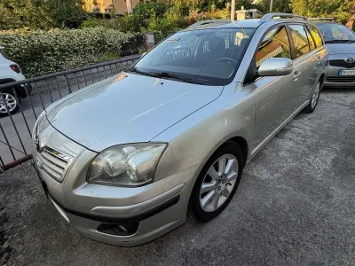 Usata Toyota Avensis