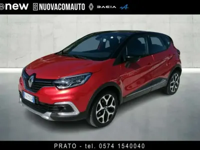 Usata Renault Captur Intens 90 CV (66 kW) 2018 Rosso dinamico SUV