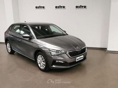 Usata Skoda Scala Ambition 110 CV (80 kW) 2022 Gray Utilitaria