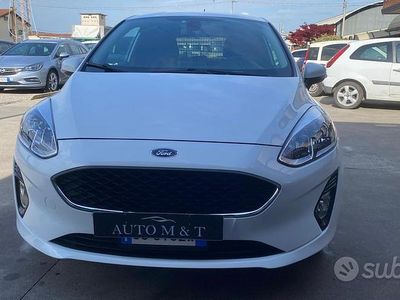 Usata Ford Fiesta Trend 85 CV (62 kW) 2020 Bianco Utilitaria