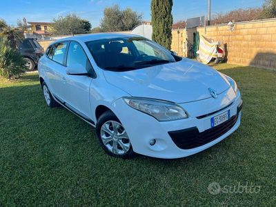 usata Renault Mégane 1.5 dci 110 cv sport tour motore mi