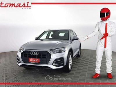 Usata Audi Q5 Business 204 CV (150 kW) 2023 Argento fioretto metallizzato SUV