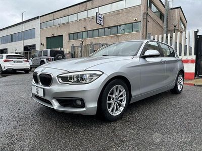 Usata BMW 116 Advantage 109 CV (80 kW) 2016 Grigio Utilitaria