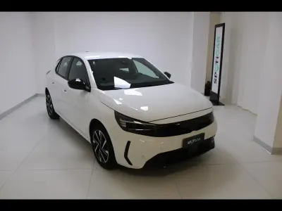 Usata Opel Corsa 101 CV (74 kW) 2025 Argento Utilitaria