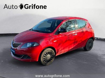 usata Lancia Ypsilon III 2021 1.0 firefly hybrid Silver s&s 70cv