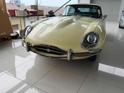 Usata Jaguar E-Type 265 CV (194 kW) 1967 Giallo Coupé