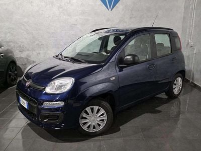 Usata Fiat Panda 69 CV (50 kW) 2013 Blu/azzurro Berlina