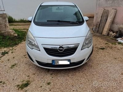 Occasion Opel Meriva 95 ch (69 kW) 2012 Blanc Monospace
