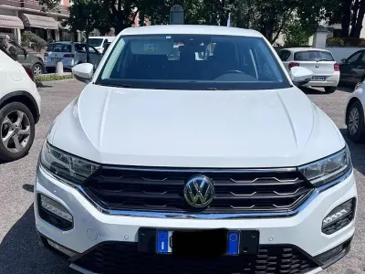Usata VW T-Roc 116 CV (85 kW) 2020 Bianco SUV