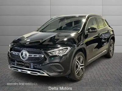 Usata Mercedes GLA180 116 CV (85 kW) 2023 Nero SUV