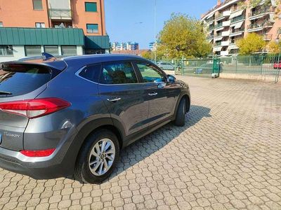 Grigio Usata 2016 Hyundai Tucson Xpossible SUV | 14.000 € (Cara)