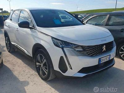 Usata Peugeot 3008 Allure 131 CV (96 kW) 2022 Bianco SUV
