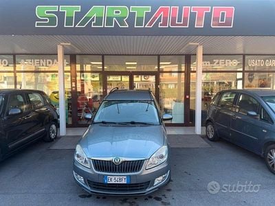 Usata Skoda Roomster Active 70 CV (51 kW) 2011 Grigio Monovolume