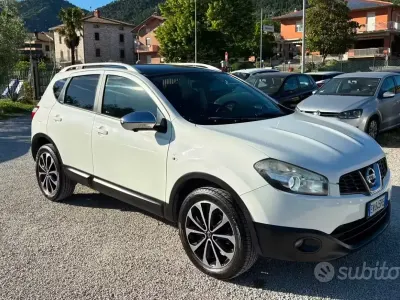 Usata Nissan Qashqai Tekna 110 CV (80 kW) 2013 Bianco SUV