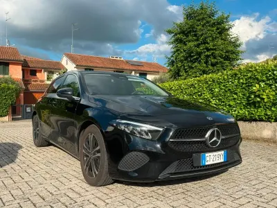 Usata Mercedes A180 Executive 116 CV (85 kW) 2024 Nero Berlina