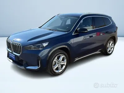 Usata BMW X1 xLine 150 CV (110 kW) 2023 Blu metallizzato SUV