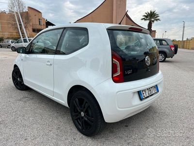 VW up!