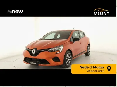 Usata Renault Clio V SE 67 CV (49 kW) 2023 Orange valencia Berlina