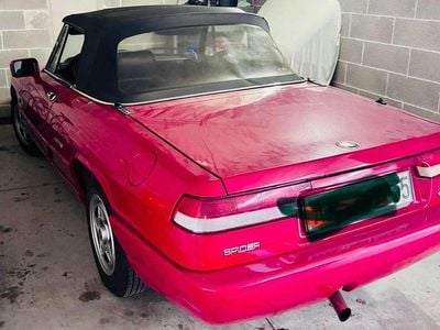 Usata Alfa Romeo Spider 101 CV (74 kW) 1991 Rosso Cabrio