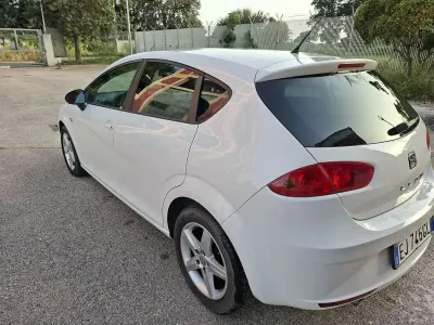 Usata Seat Leon Reference 90 CV (66 kW) 2011 Utilitaria