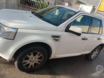 Usata Land Rover Freelander 2 190 CV (139 kW) 2012 Bianco SUV