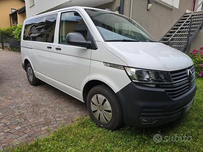 VW Caravelle