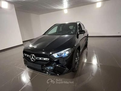 Nouvelle Mercedes GLA200 Advanced 150 ch (110 kW) 2025 Noir SUV