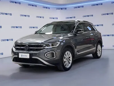 Usata VW T-Roc Style 110 CV (80 kW) 2023 Grigio SUV