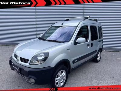 Usata Renault Kangoo 84 CV (61 kW) 2005 Grigio Monovolume