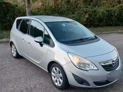 Usata Opel Meriva 101 CV (74 kW) 2012 Monovolume
