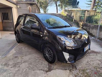 Usata Renault Twingo Dynamique 58 CV (42 kW) 2008 Nero Utilitaria