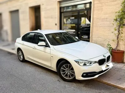 Usata BMW 320 Sport Line 190 CV (139 kW) 2016 Bianco Berlina