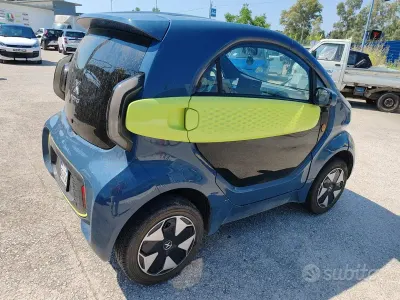 Usata XEV Yoyo 7 kW (10 CV) 2024 Grigio Utilitaria