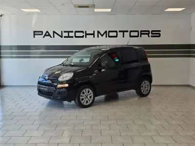 Usata Fiat Panda Lounge 80 CV (58 kW) 2017 Nero Utilitaria