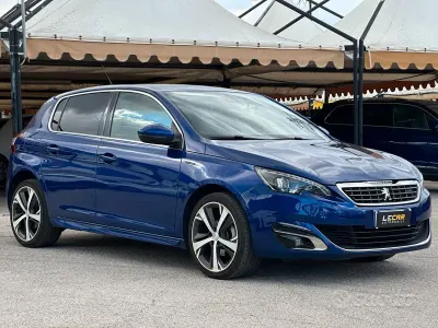 Usata Peugeot 308 GT-line 120 CV (88 kW) 2017 Blu Berlina