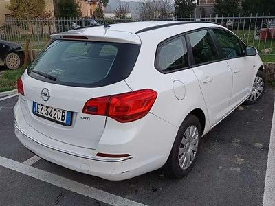 Usata Opel Astra Cosmo 110 CV (80 kW) 2015 Bianco Station wagon